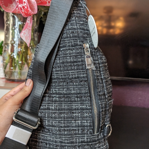 Tweed sling bag - Picture 3 of 6